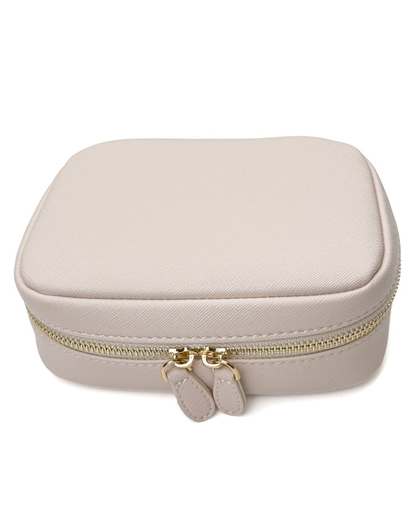 Mini train case in barely pink from Jane's Agenda