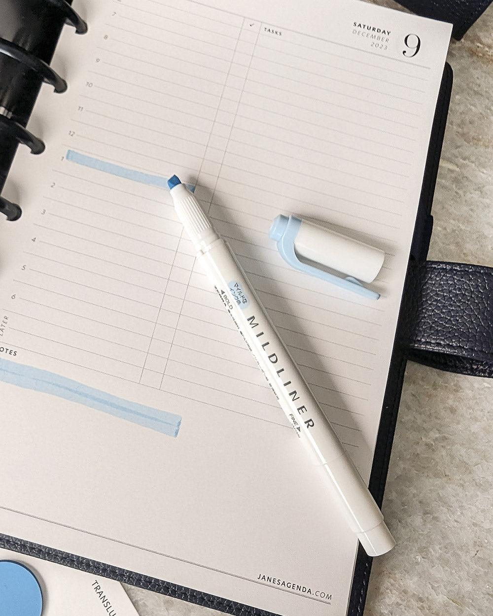 Soda Blue mildliner highlighting marker for planning in your discbound or six ring planner systems and disc notebooks by Jane's Agenda.